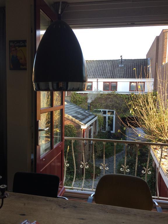 Door de poort Appartement Tilburg Buitenkant foto